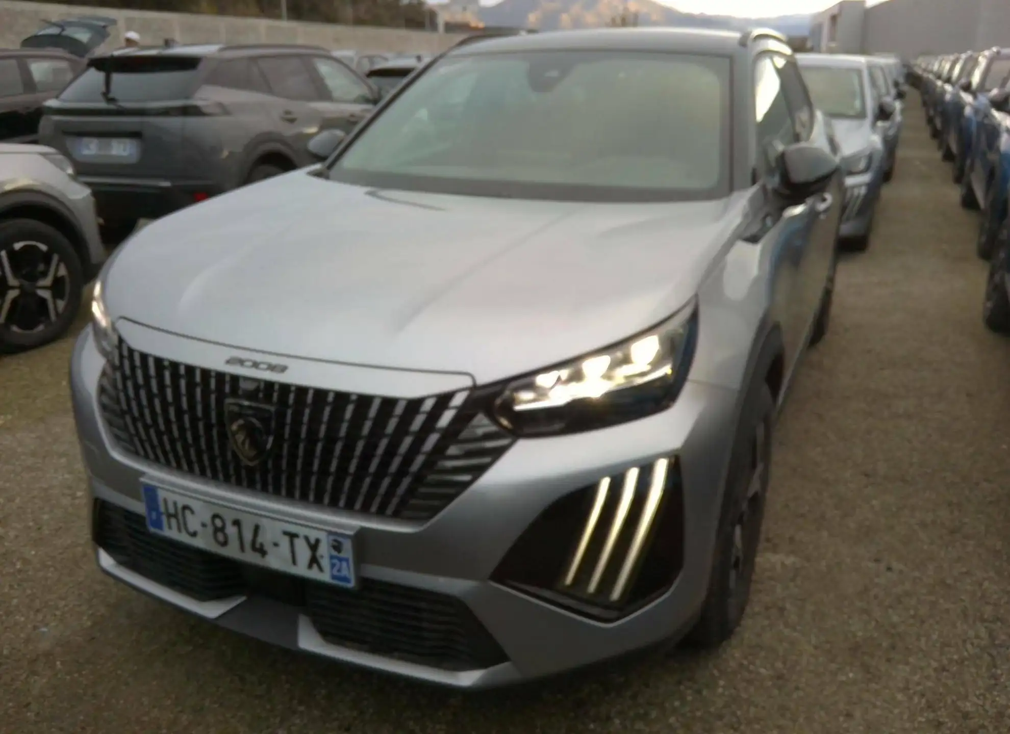 PEUGEOT 2008 50 kWh 136 ch GT