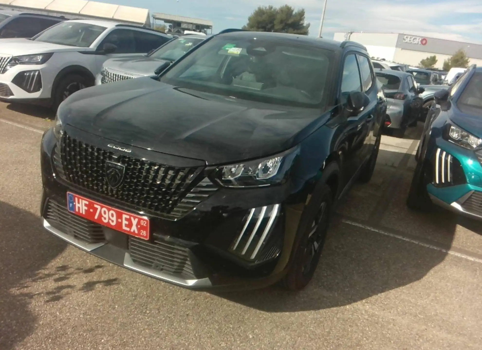 PEUGEOT 2008 Hybrid 145 ch e-DCS6 Allure