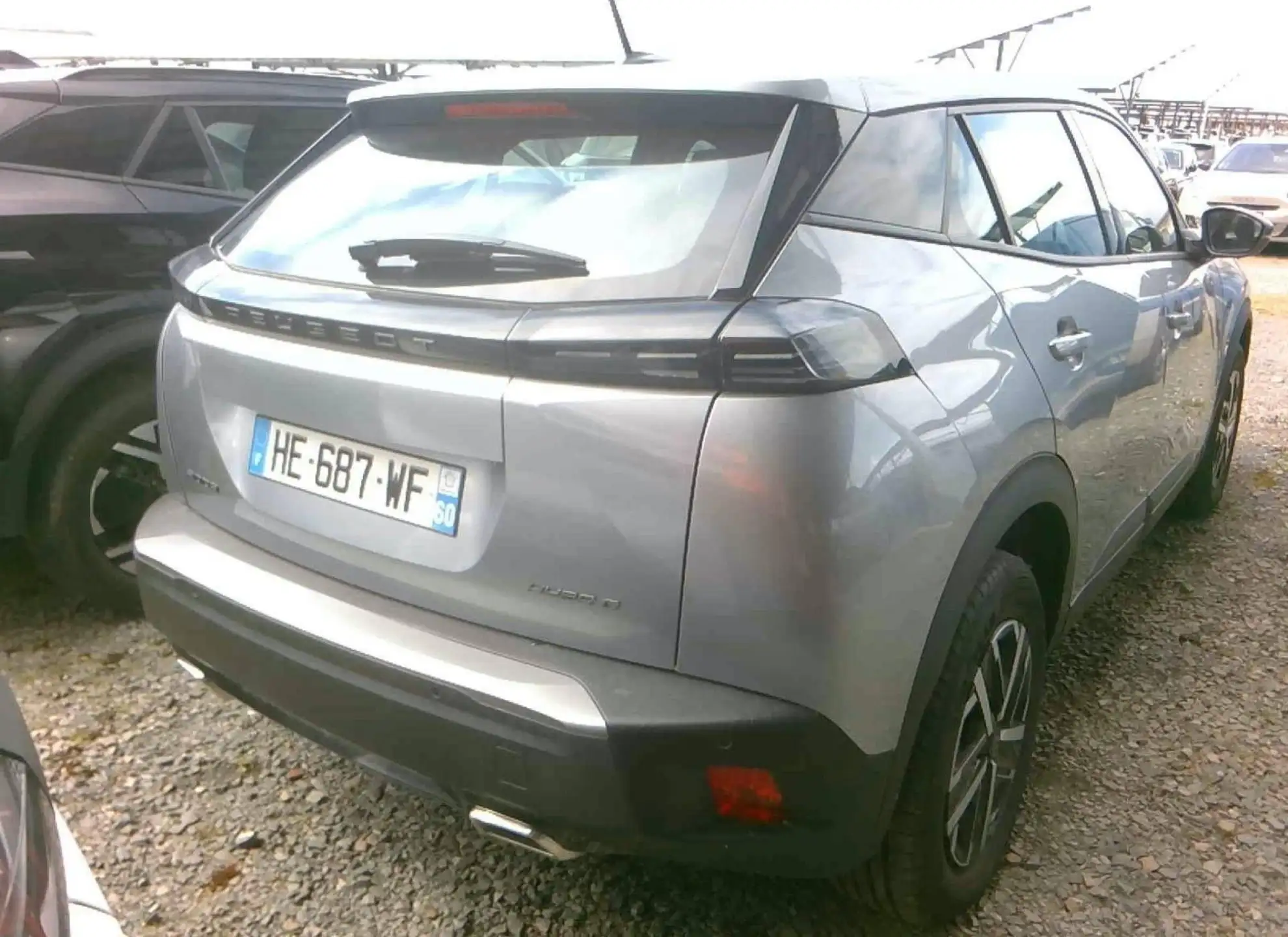 PEUGEOT 2008 Hybrid 145 ch e-DCS6 Style