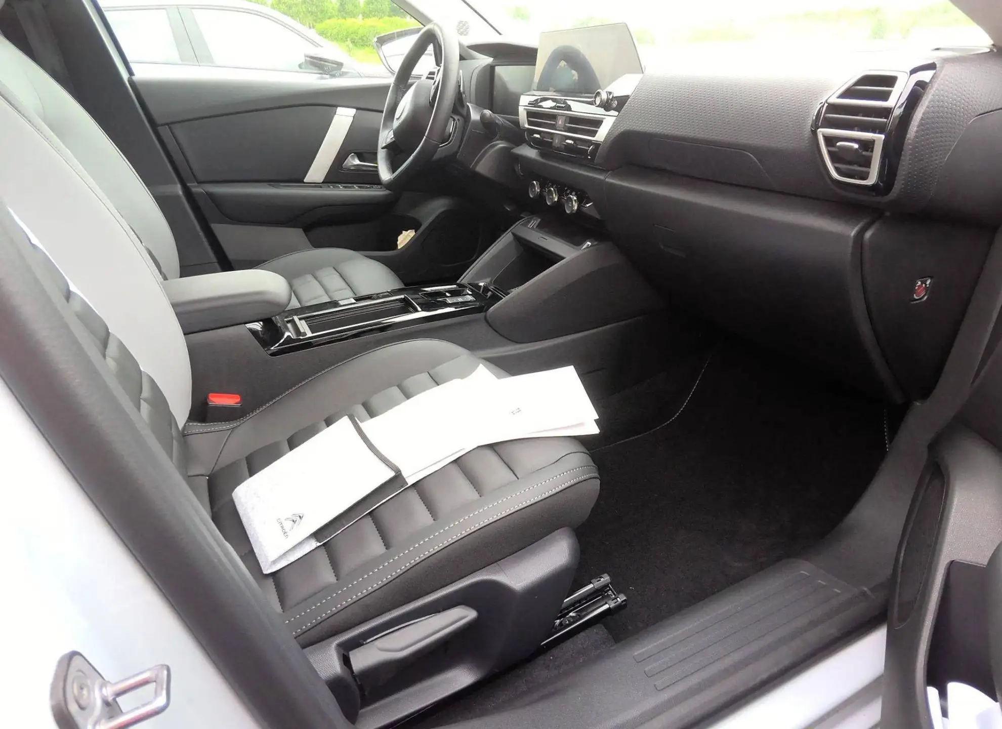 CITROEN C4 MAX HYBRID 136 CV e-DCS6