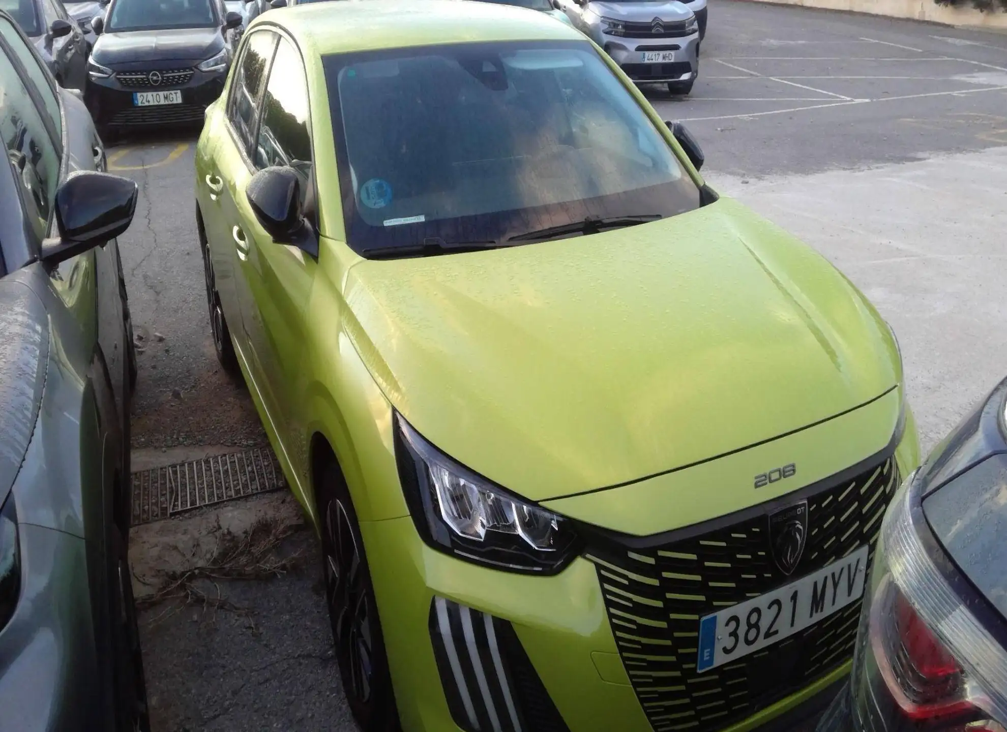 PEUGEOT 208 ALLURE HYBRID 100 CV E-DCS6